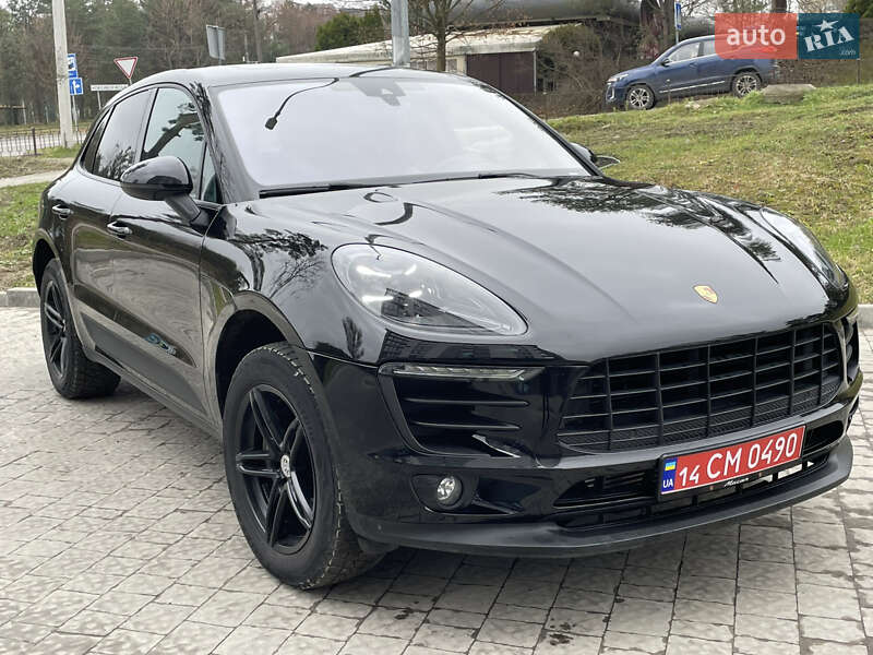 Внедорожник / Кроссовер Porsche Macan 2018 в Львове
