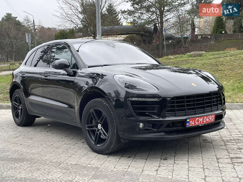 Внедорожник / Кроссовер Porsche Macan 2018 в Львове