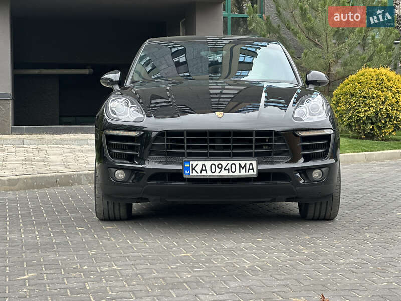 Внедорожник / Кроссовер Porsche Macan 2015 в Киеве
