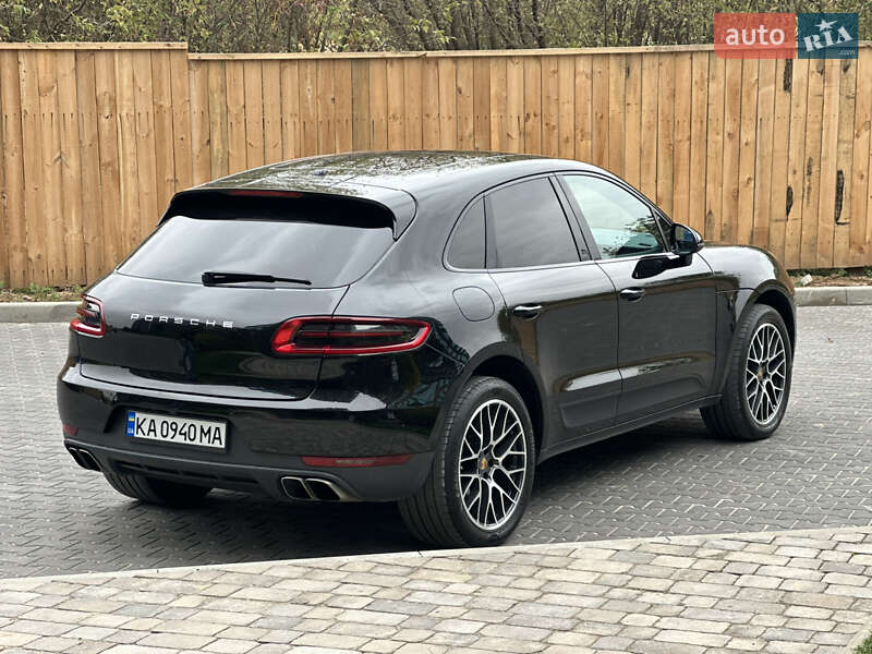 Внедорожник / Кроссовер Porsche Macan 2015 в Киеве