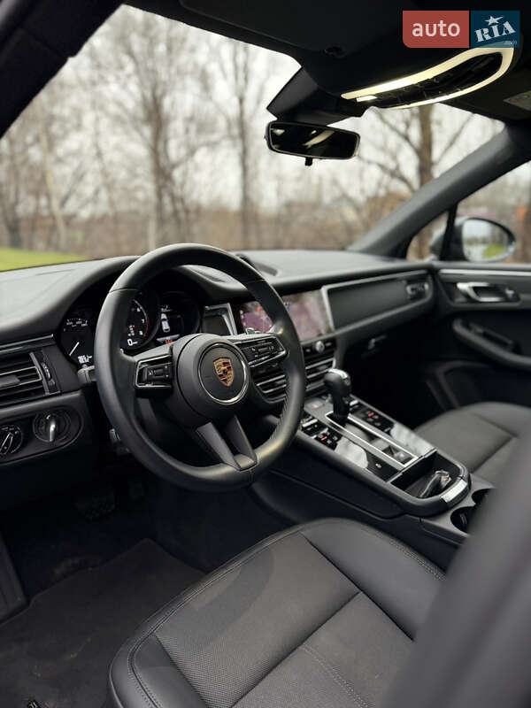 Позашляховик / Кросовер Porsche Macan 2023 в Києві