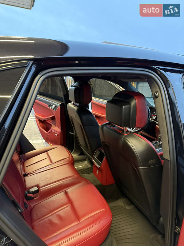 Позашляховик / Кросовер Porsche Macan 2014 в Дніпрі