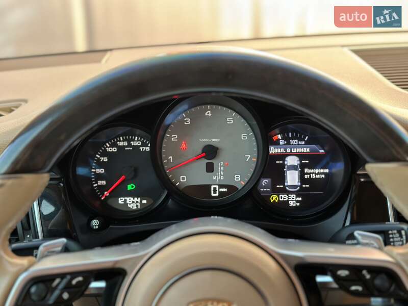 Позашляховик / Кросовер Porsche Macan 2015 в Львові