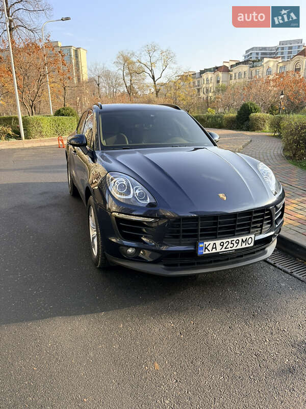 Porsche Macan 2017