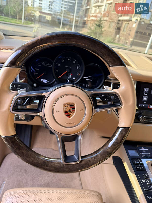 Внедорожник / Кроссовер Porsche Macan 2017 в Киеве фото 15 Внедорожник / Кроссовер Porsche Macan 2017 в Киеве