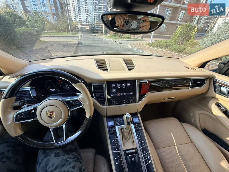 Внедорожник / Кроссовер Porsche Macan 2017 в Киеве фото 21 Внедорожник / Кроссовер Porsche Macan 2017 в Киеве