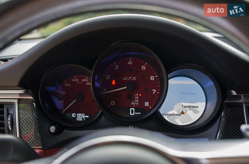 Позашляховик / Кросовер Porsche Macan 2017 в Одесі