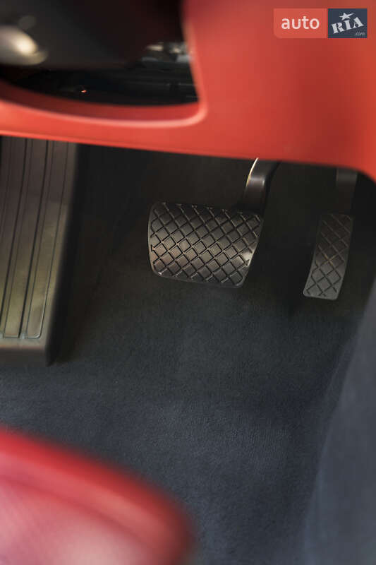 Позашляховик / Кросовер Porsche Macan 2017 в Одесі