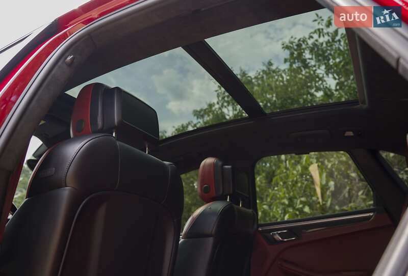 Позашляховик / Кросовер Porsche Macan 2017 в Одесі