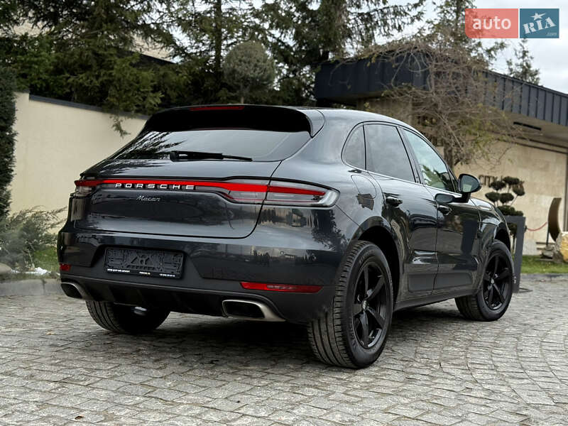 Позашляховик / Кросовер Porsche Macan 2020 в Львові