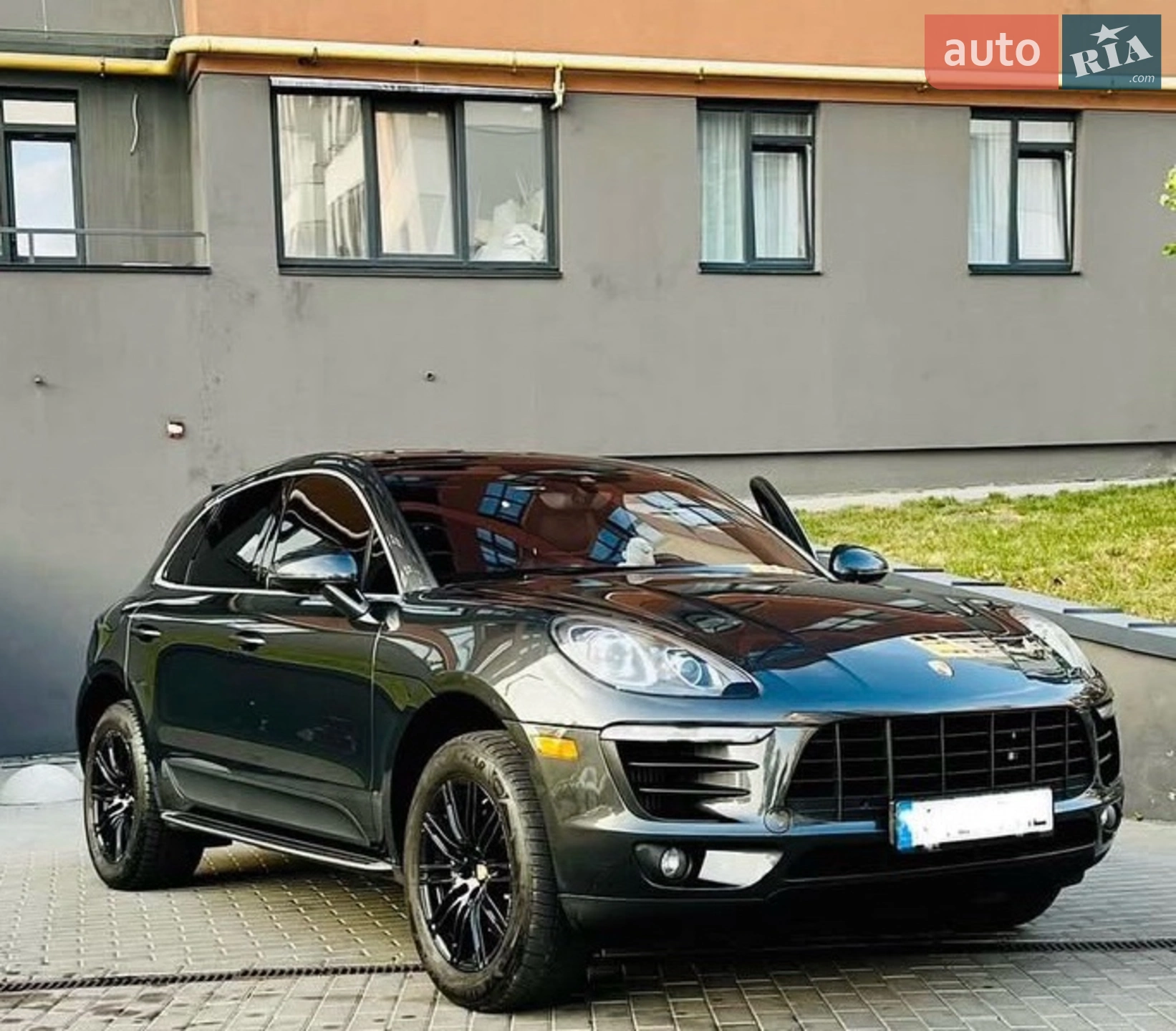 2017 Porsche Macan - мініатюра 4
