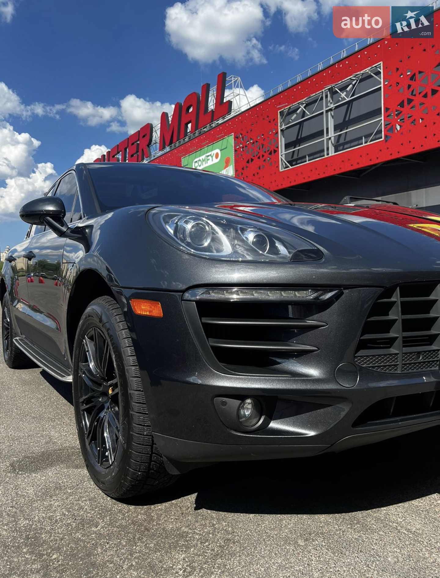 2017 Porsche Macan - мініатюра 2