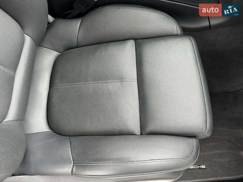 Позашляховик / Кросовер Porsche Macan 2019 в Харкові