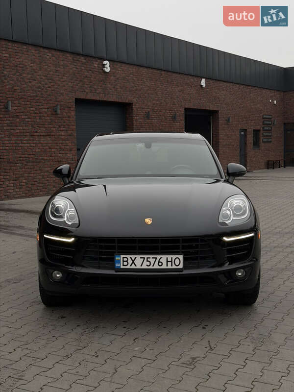 Позашляховик / Кросовер Porsche Macan 2015 в Хмельницькому