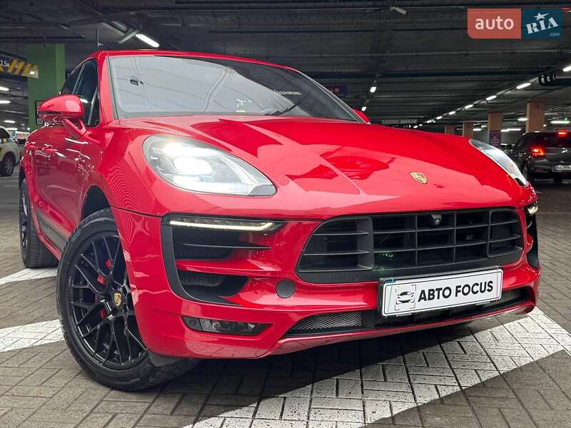 Позашляховик / Кросовер Porsche Macan 2016 в Києві