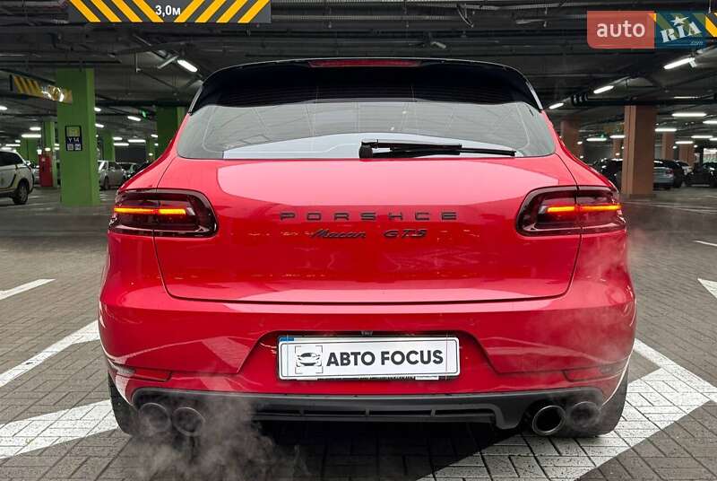 Позашляховик / Кросовер Porsche Macan 2016 в Києві