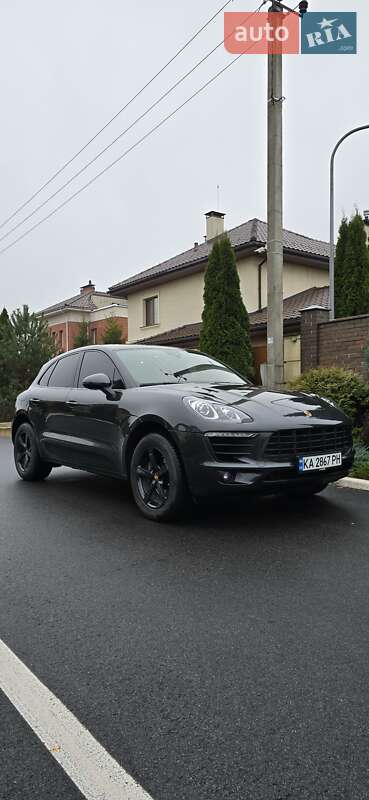 Внедорожник / Кроссовер Porsche Macan 2018 в Ирпене