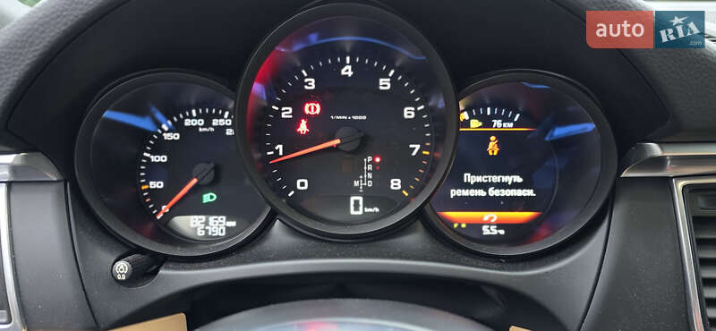 Внедорожник / Кроссовер Porsche Macan 2018 в Ирпене