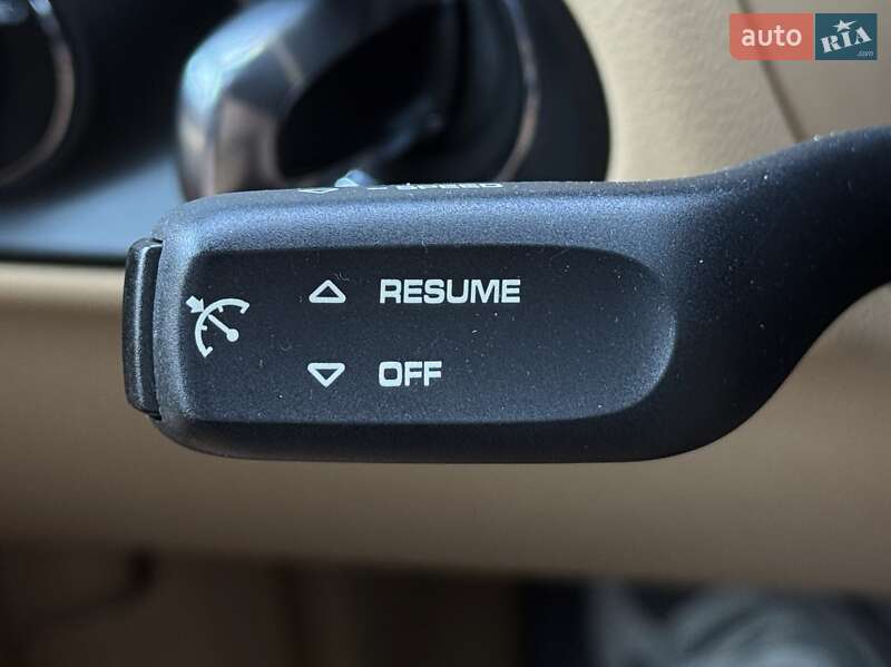 Внедорожник / Кроссовер Porsche Macan 2018 в Днепре