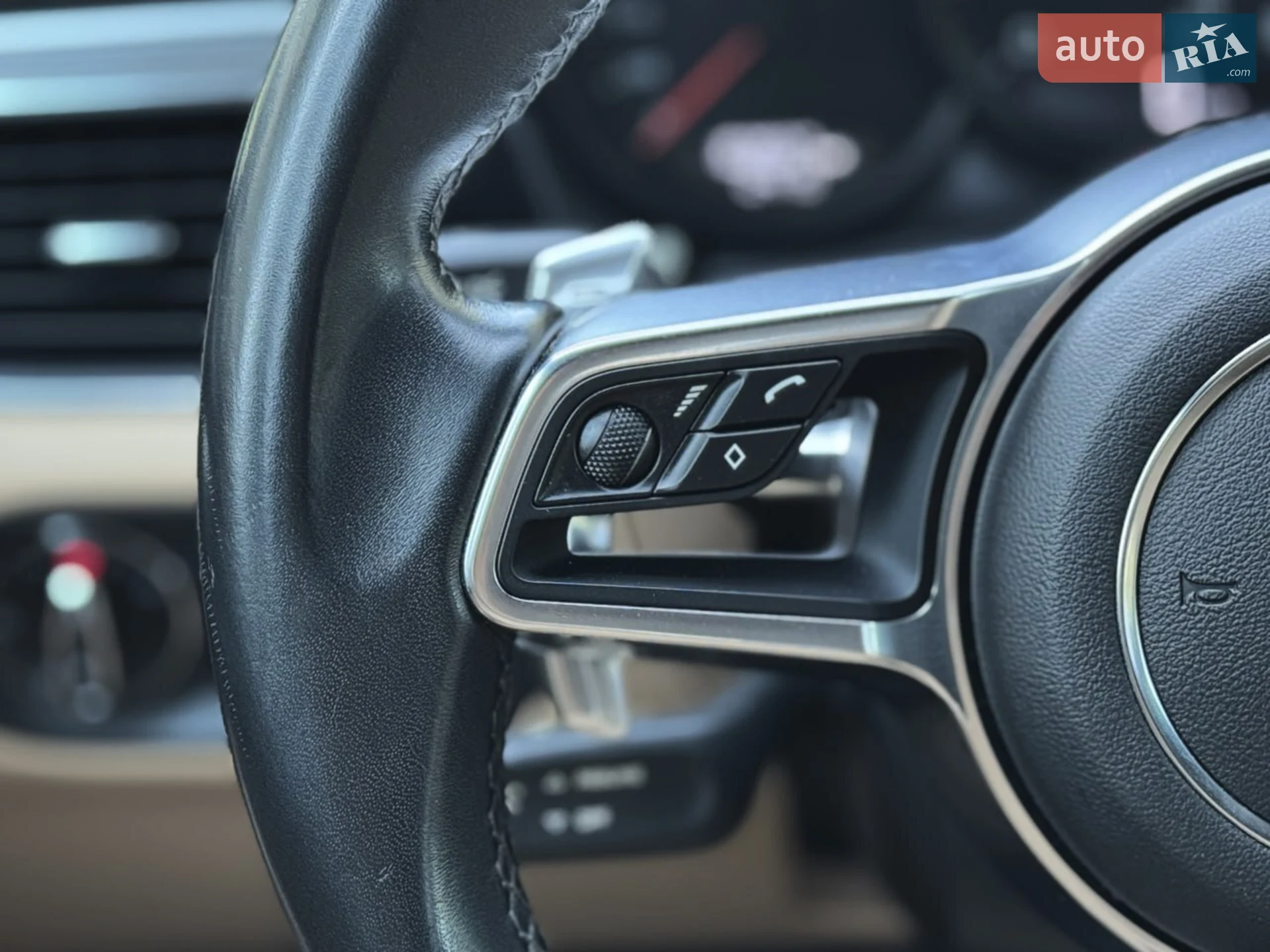 2018 Porsche Macan - мініатюра 27