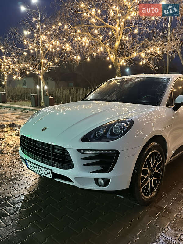 Внедорожник / Кроссовер Porsche Macan 2018 в Черновцах