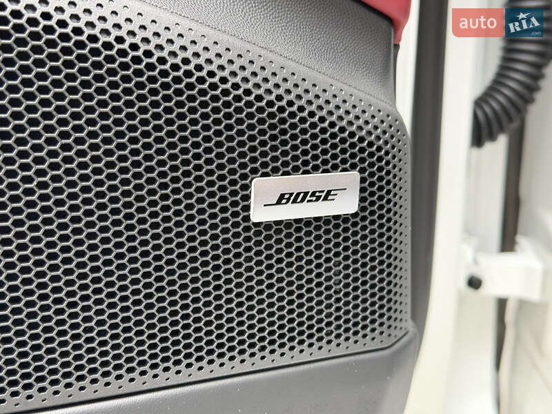 Позашляховик / Кросовер Porsche Macan 2025 в Києві