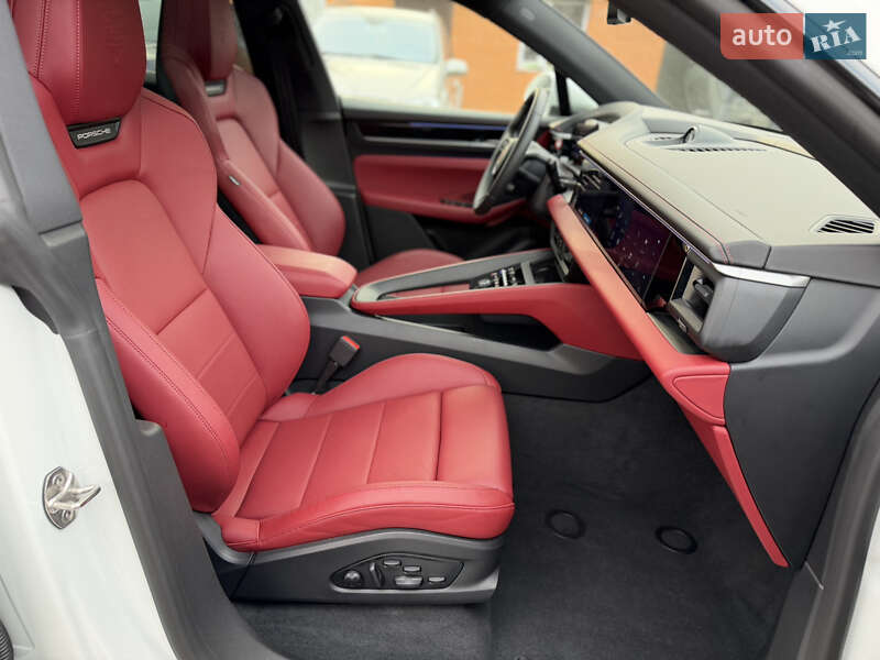 Позашляховик / Кросовер Porsche Macan 2025 в Києві