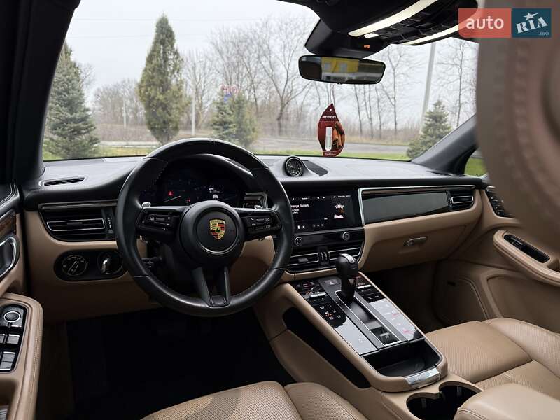 Позашляховик / Кросовер Porsche Macan 2021 в Києві