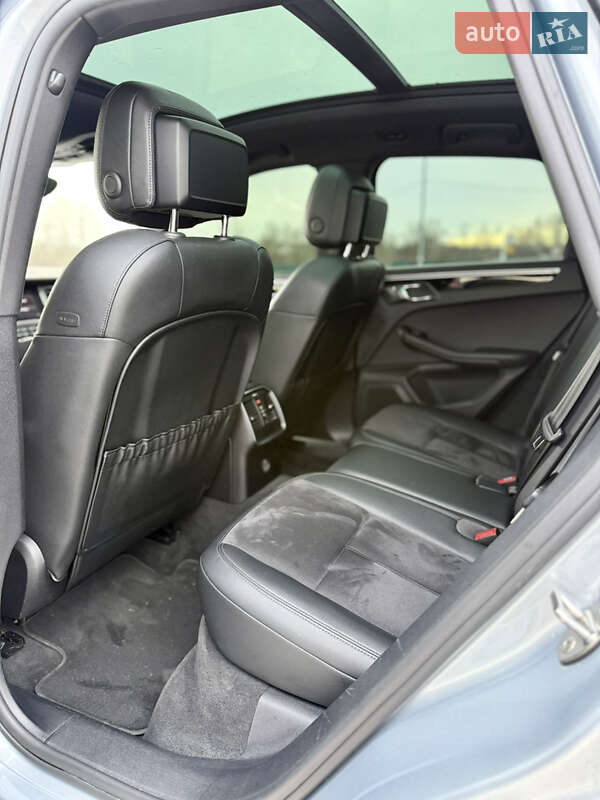 Внедорожник / Кроссовер Porsche Macan 2018 в Киеве