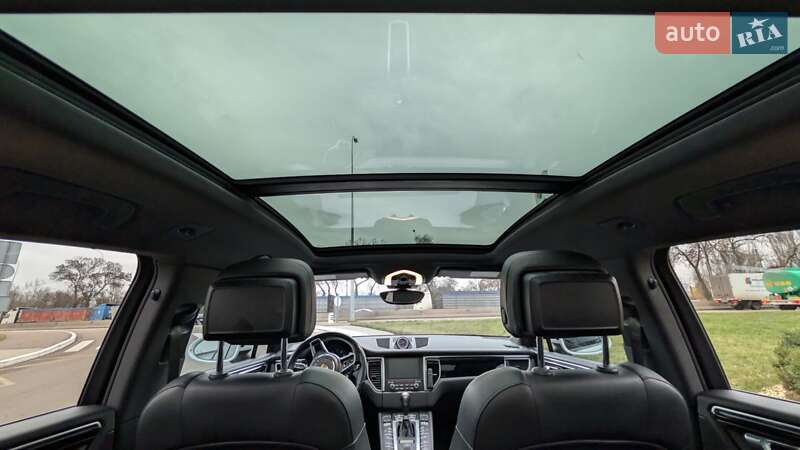 Внедорожник / Кроссовер Porsche Macan 2018 в Одессе