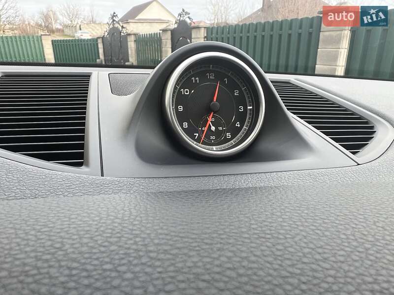 Внедорожник / Кроссовер Porsche Macan 2016 в Киеве