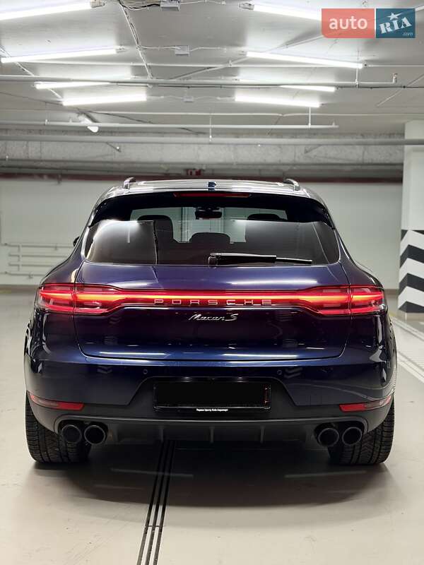 Внедорожник / Кроссовер Porsche Macan 2021 в Киеве