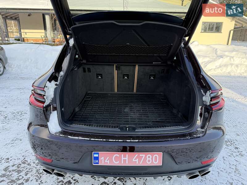 Внедорожник / Кроссовер Porsche Macan 2018 в Львове