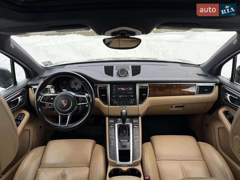 Внедорожник / Кроссовер Porsche Macan 2018 в Львове