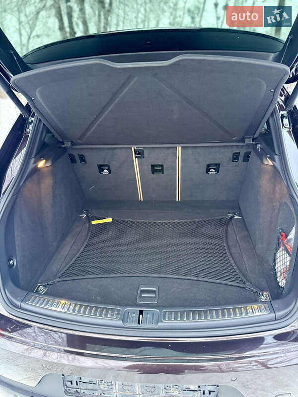 Внедорожник / Кроссовер Porsche Macan 2020 в Звягеле