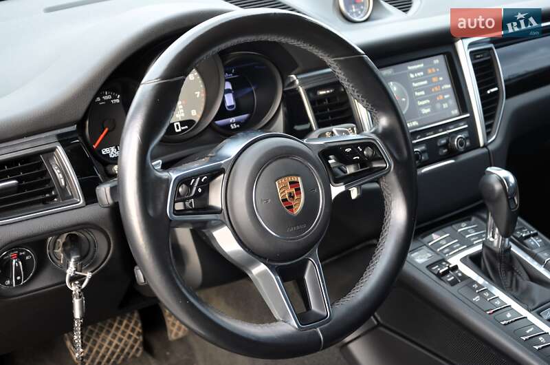Внедорожник / Кроссовер Porsche Macan 2015 в Киеве фото 25 Внедорожник / Кроссовер Porsche Macan 2015 в Киеве