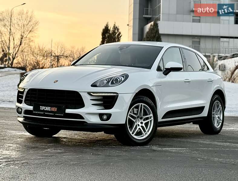 Внедорожник / Кроссовер Porsche Macan 2017 в Киеве