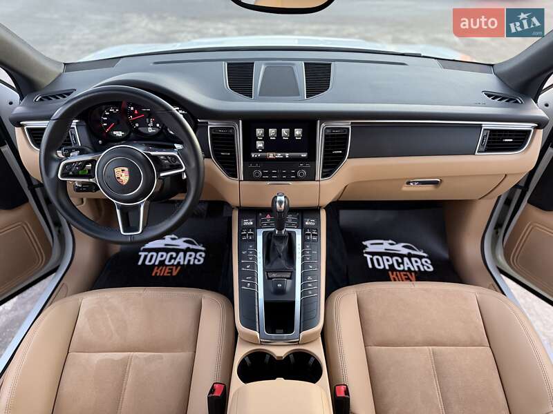 Внедорожник / Кроссовер Porsche Macan 2017 в Киеве