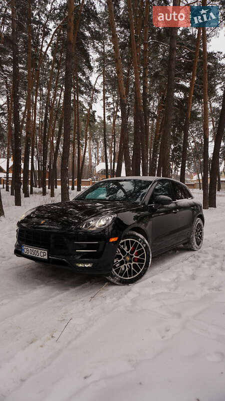 Внедорожник / Кроссовер Porsche Macan 2015 в Киеве