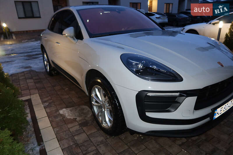 Внедорожник / Кроссовер Porsche Macan 2022 в Ужгороде