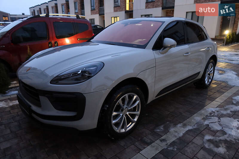 Внедорожник / Кроссовер Porsche Macan 2022 в Ужгороде