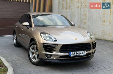 Позашляховик / Кросовер Porsche Macan 2016 в Києві