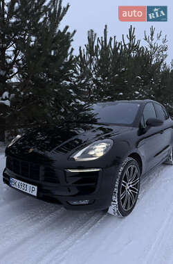Внедорожник / Кроссовер Porsche Macan 2017 в Ровно