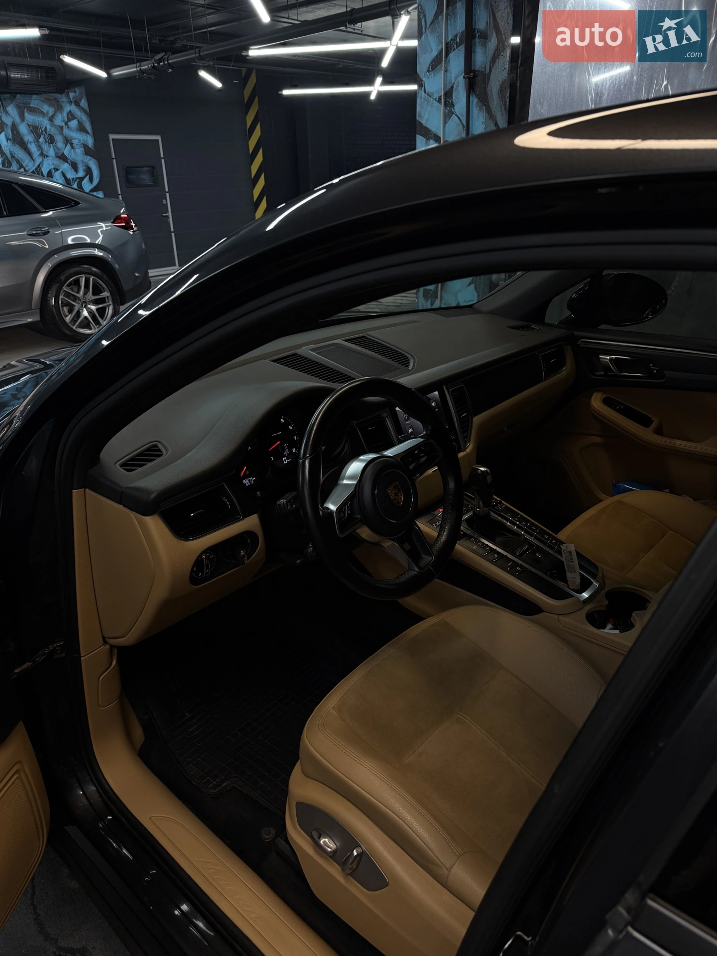 2016 Porsche Macan - мініатюра 10
