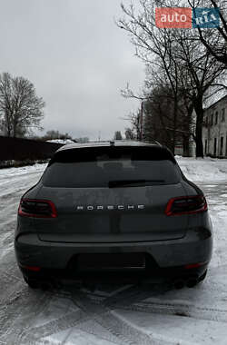 Внедорожник / Кроссовер Porsche Macan 2018 в Киеве