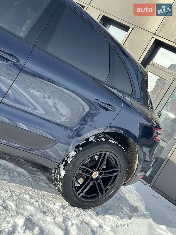 Внедорожник / Кроссовер Porsche Macan 2018 в Дрогобыче фото 14 Внедорожник / Кроссовер Porsche Macan 2018 в Дрогобыче