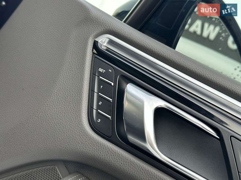 Внедорожник / Кроссовер Porsche Macan 2018 в Дрогобыче фото 84 Внедорожник / Кроссовер Porsche Macan 2018 в Дрогобыче