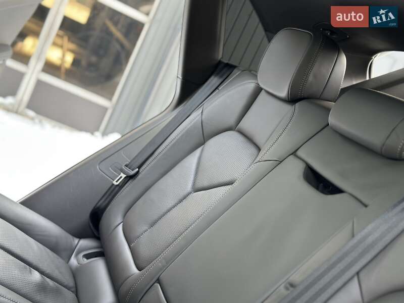 Внедорожник / Кроссовер Porsche Macan 2018 в Дрогобыче фото 104 Внедорожник / Кроссовер Porsche Macan 2018 в Дрогобыче