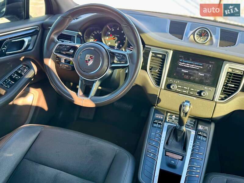 Позашляховик / Кросовер Porsche Macan 2018 в Києві фото 25 Позашляховик / Кросовер Porsche Macan 2018 в Києві