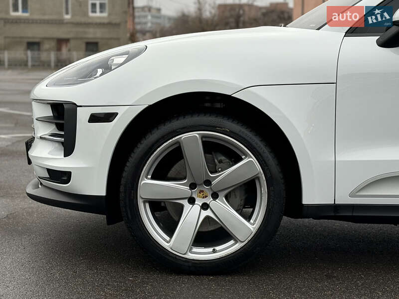 Внедорожник / Кроссовер Porsche Macan 2019 в Харькове